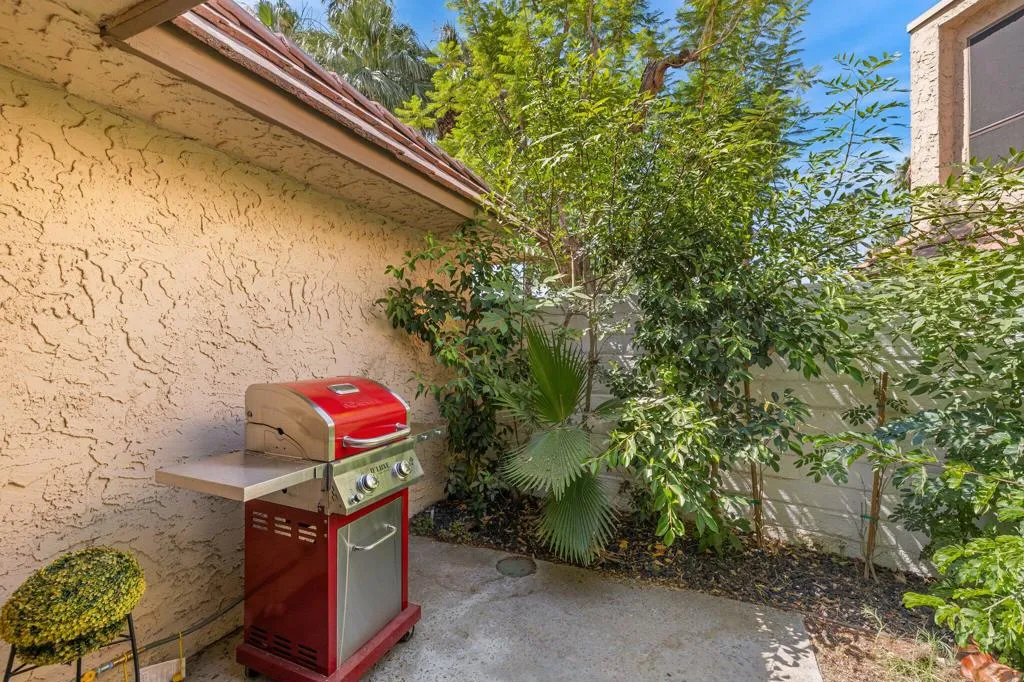 68726 Calle Denia, Cathedral City, California 92234 home-pic-42