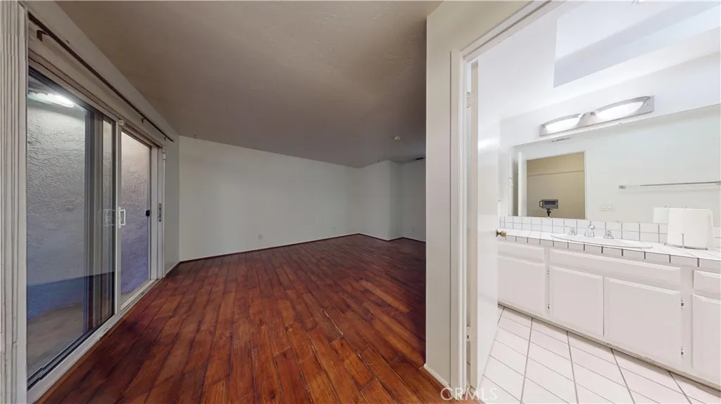 2521 Electric, Upland, California 91784 home-pic-19