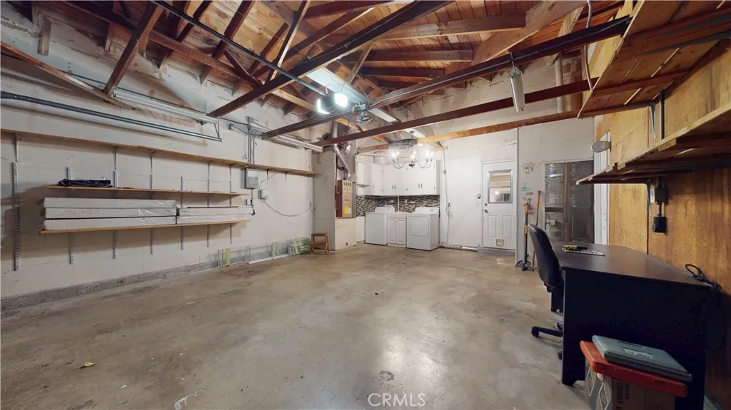2521 Electric, Upland, California 91784 home-pic-31
