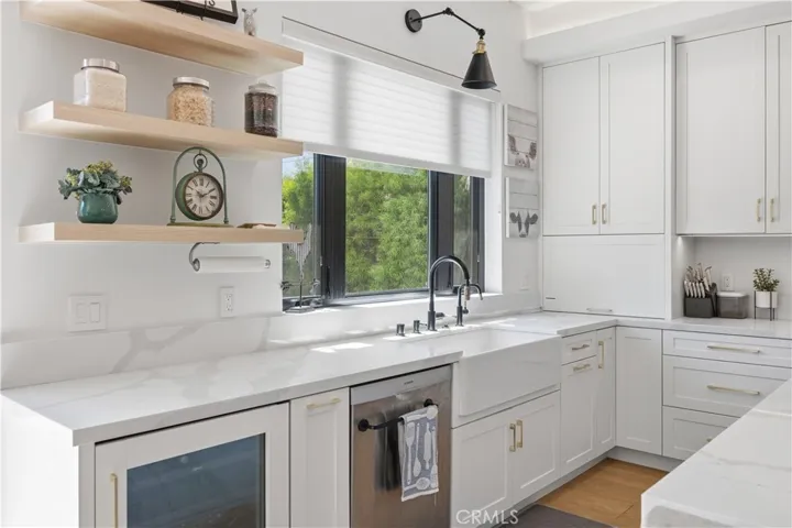 2504 Fisk Lane, Redondo Beach, California 90278