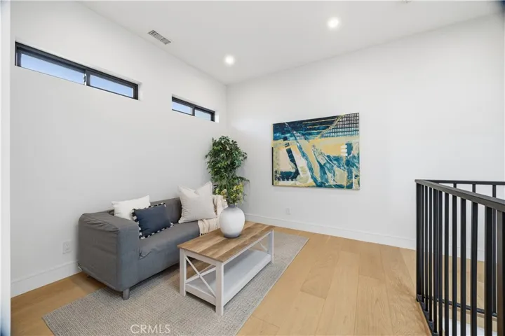 2504 Fisk Lane, Redondo Beach, California 90278