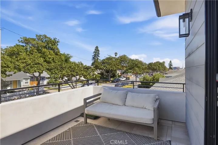 2504 Fisk Lane, Redondo Beach, California 90278