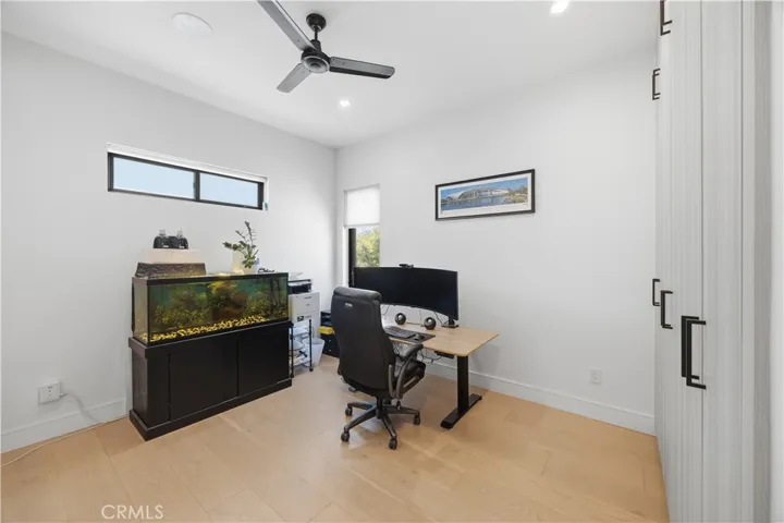 2504 Fisk Lane, Redondo Beach, California 90278