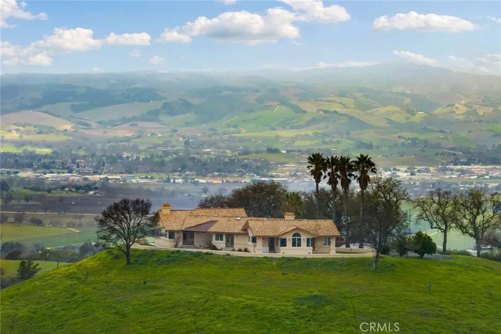 1030 Redondo Lane, Templeton, California 93465 home-pic-26