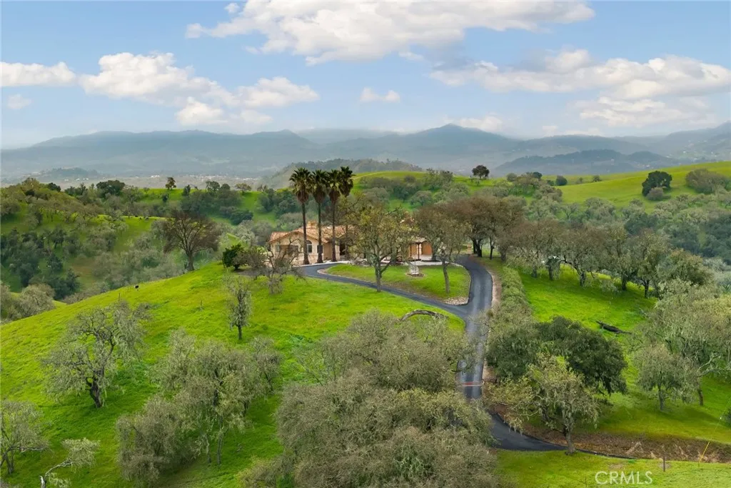 1030 Redondo Lane, Templeton, California 93465 home-pic-27