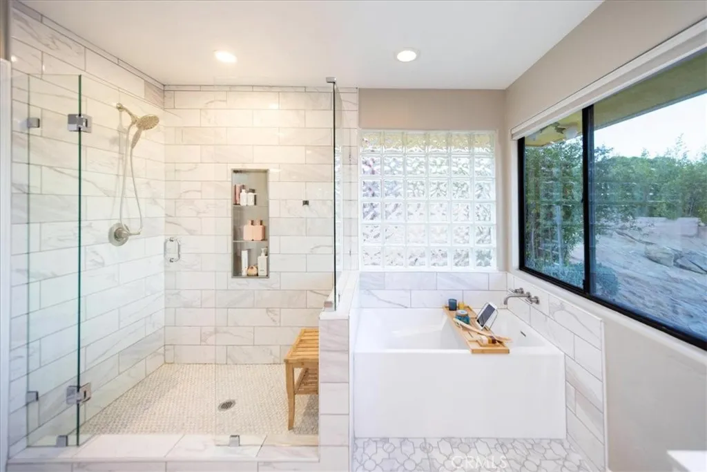 4408 Brodea Ln, Fallbrook, California 92028 home-pic-33