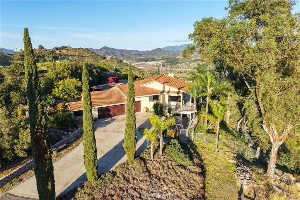 4408 Brodea Ln, Fallbrook, California 92028 home-pic-75