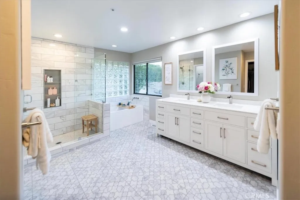 4408 Brodea Ln, Fallbrook, California 92028 home-pic-32