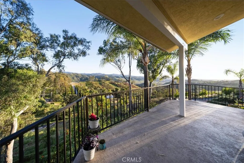 4408 Brodea Ln, Fallbrook, California 92028 home-pic-56
