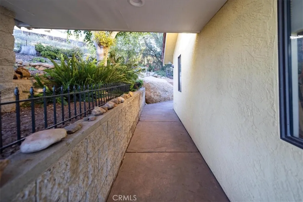 4408 Brodea Ln, Fallbrook, California 92028 home-pic-62