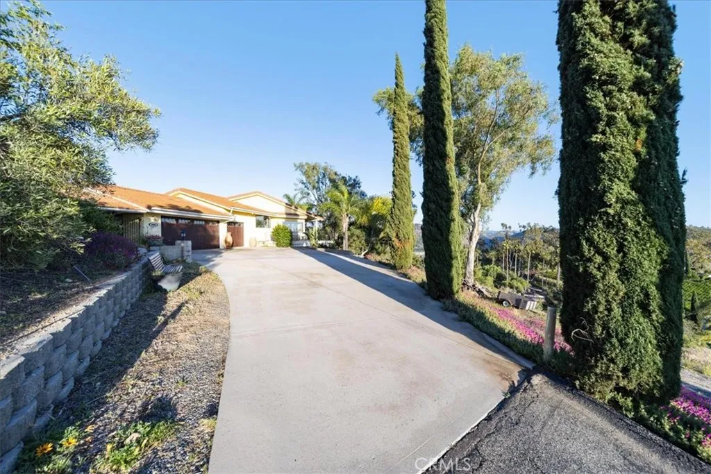 4408 Brodea Ln, Fallbrook, California 92028 home-pic-64