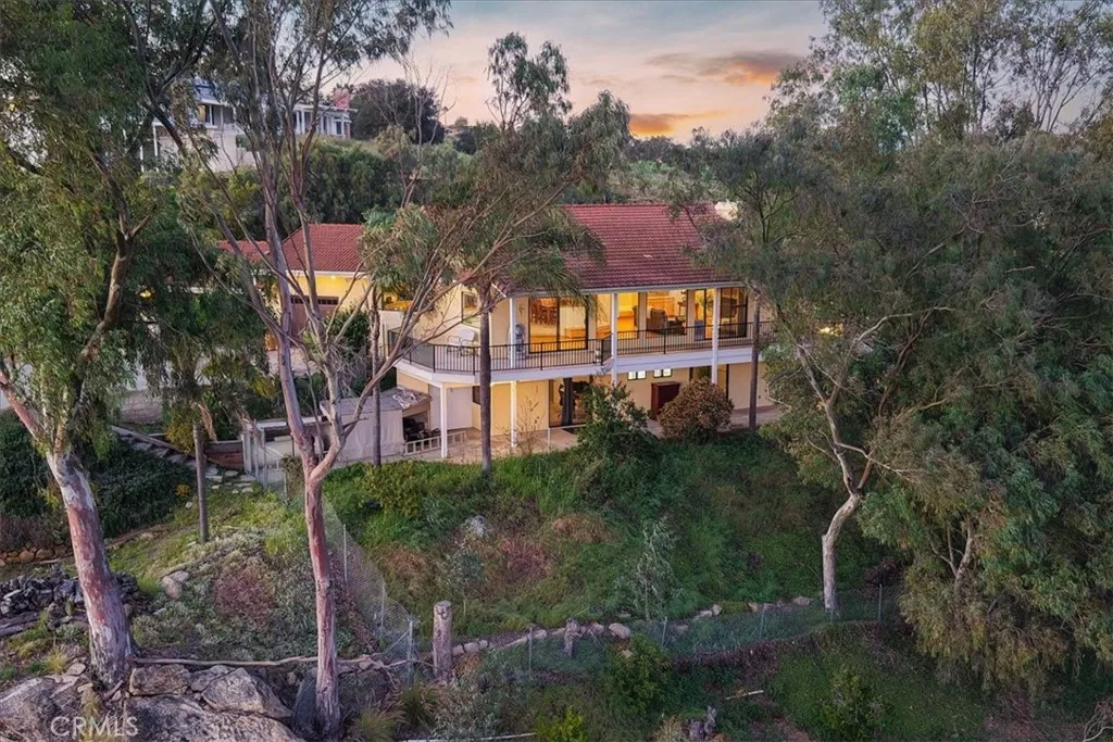 4408 Brodea Ln, Fallbrook, California 92028 home-pic-6