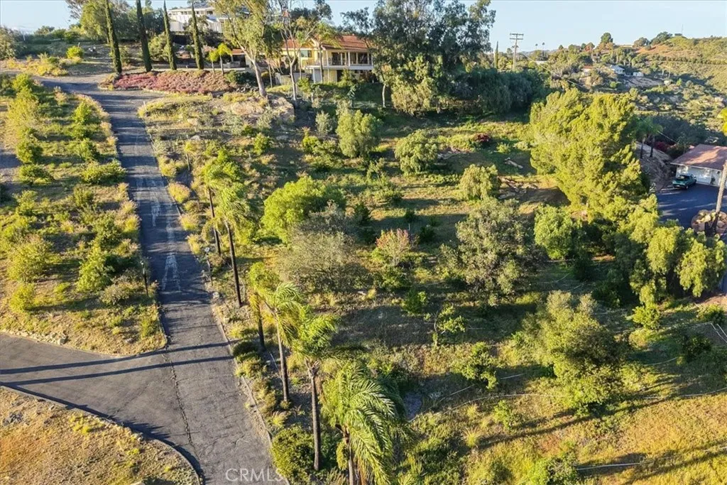 4408 Brodea Ln, Fallbrook, California 92028 home-pic-66