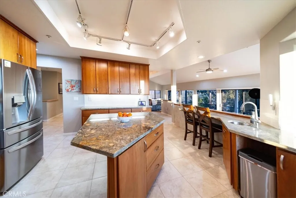 4408 Brodea Ln, Fallbrook, California 92028 home-pic-14