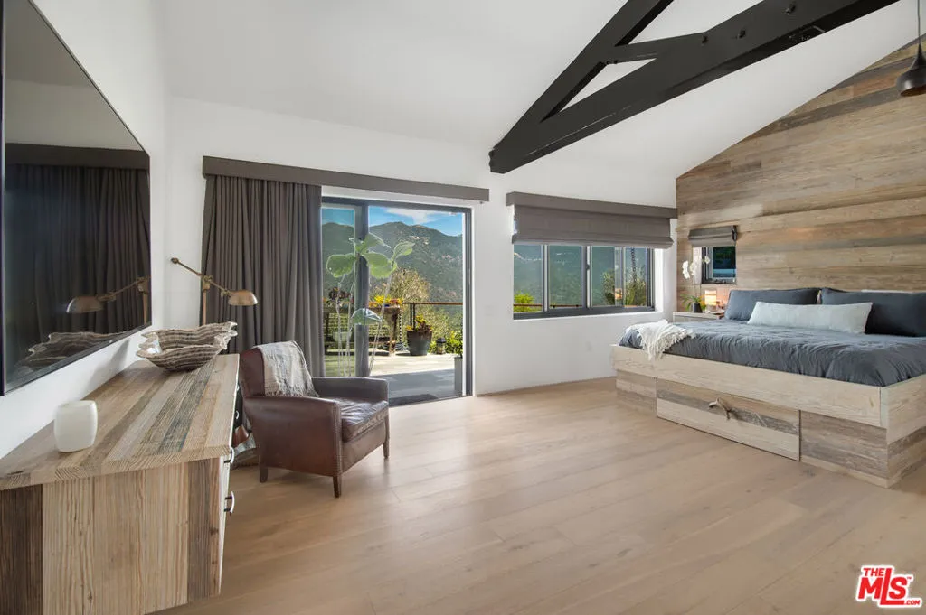 26272 Cool Glen Way, Malibu, California 90265 home-pic-5