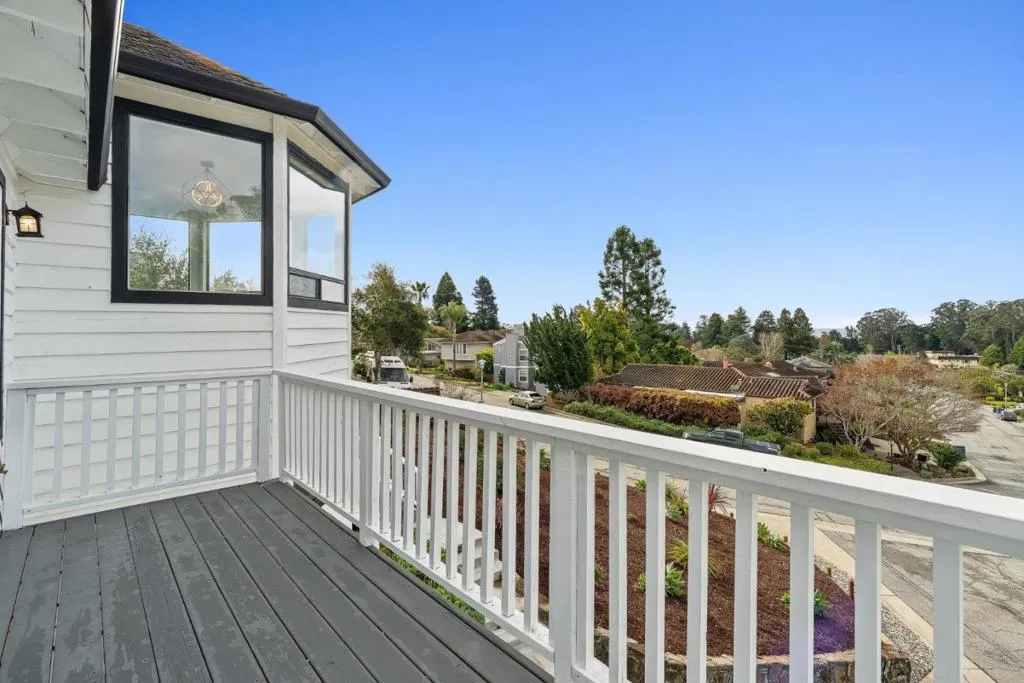 Front Deck off of Primary Bedroom
