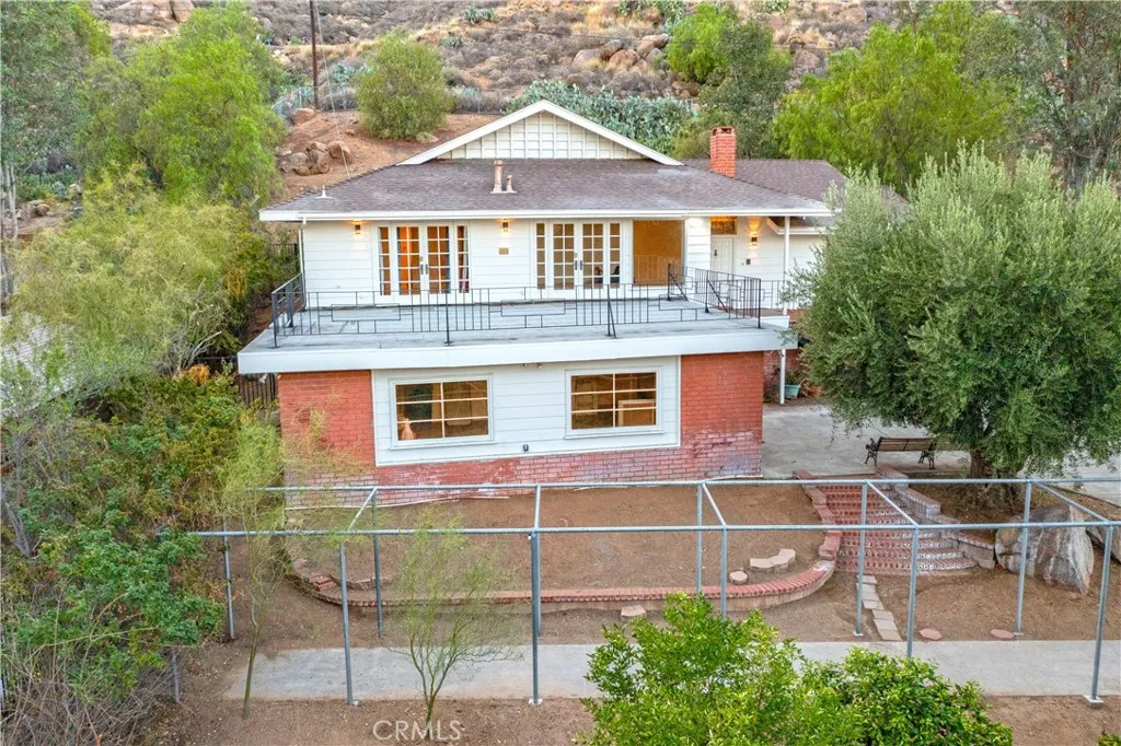 4227 Miramonte Place, Riverside, California 92501 home-pic-8