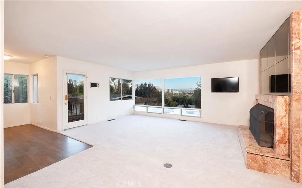4227 Miramonte Place, Riverside, California 92501 home-pic-1