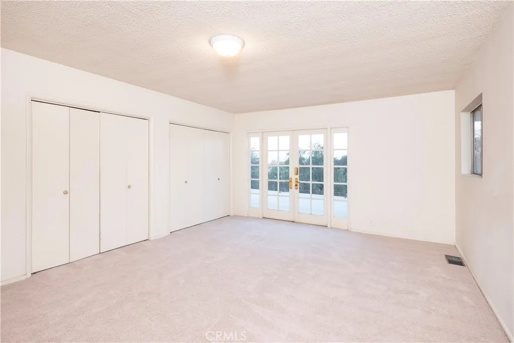 4227 Miramonte Place, Riverside, California 92501 home-pic-16