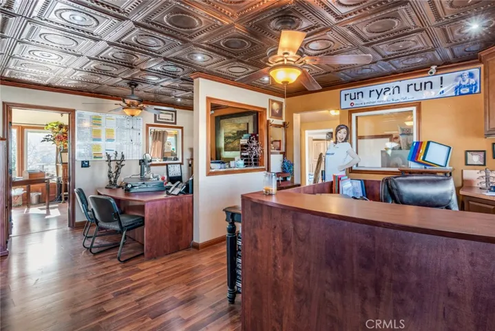 543 W County Line Rd, Calimesa, CA 92320