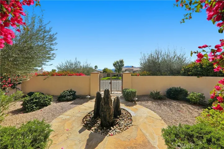 78440 Via Palomino, La Quinta, California 92253