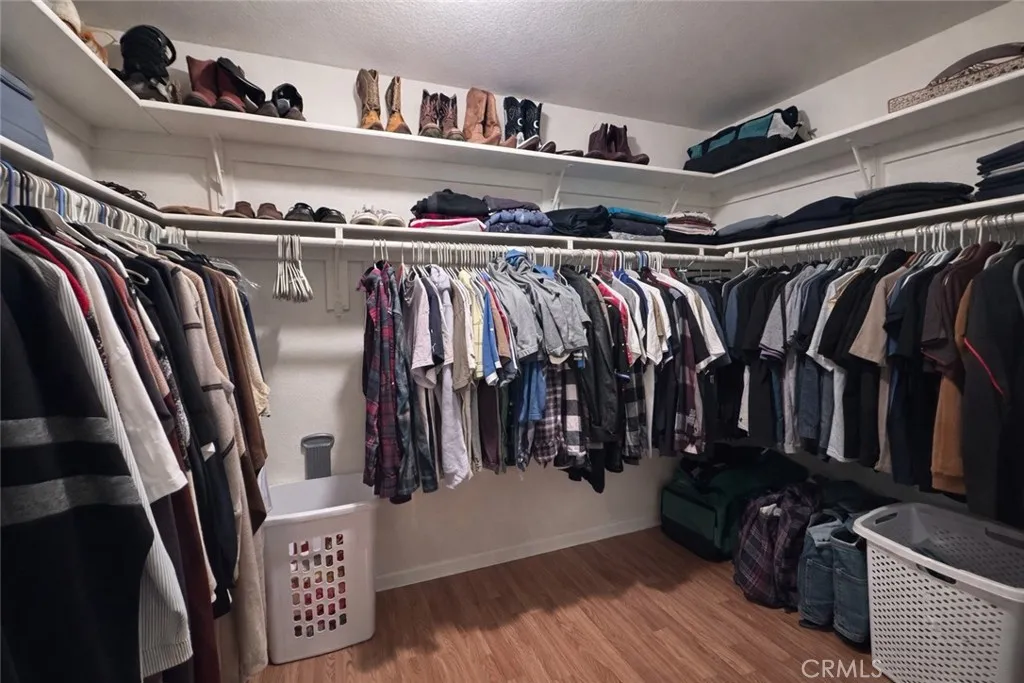 6144 Treehaven Court, Lancaster, California 93536 home-pic-9