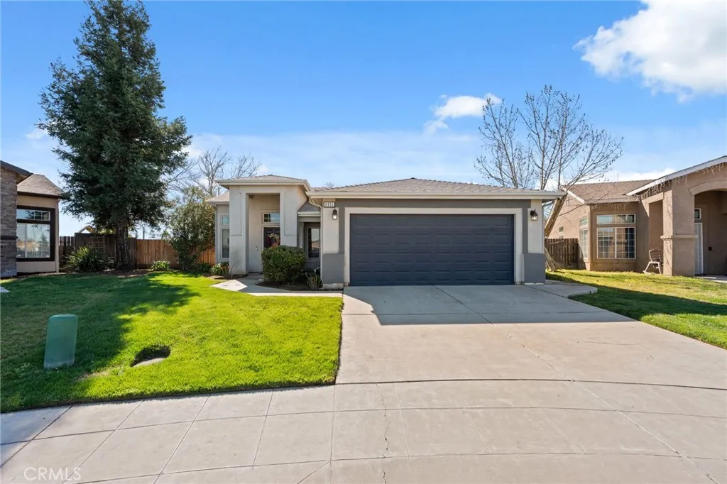 6615 N Babigian, Fresno, California 93722 home-pic-33