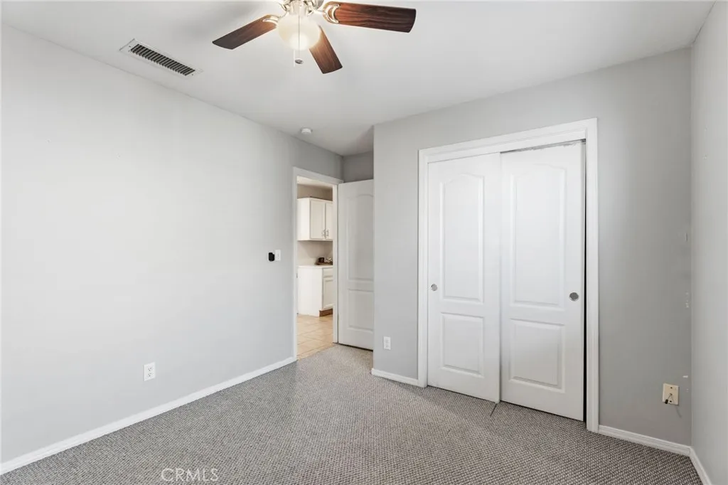 6615 N Babigian, Fresno, California 93722 home-pic-20