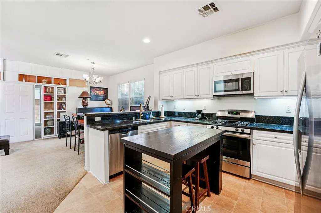 1951 W Provost Place, San Bernardino, California 92407 home-pic-7