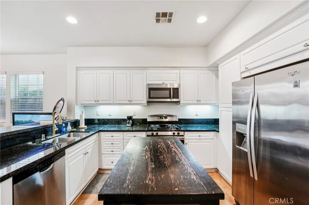 1951 W Provost Place, San Bernardino, California 92407 home-pic-6