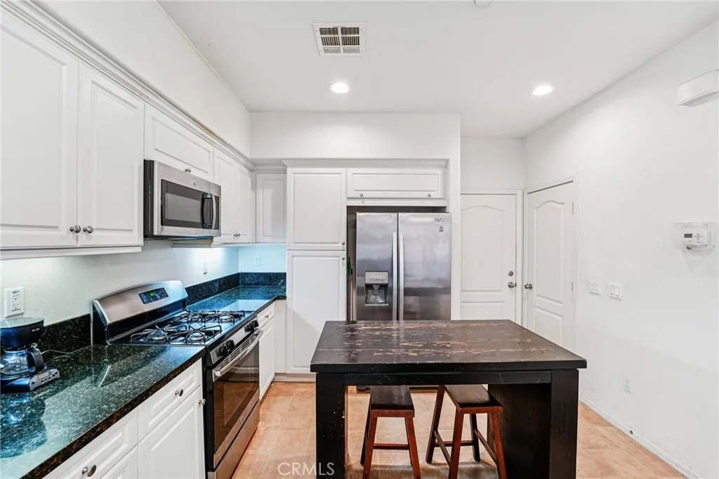 1951 W Provost Place, San Bernardino, California 92407 home-pic-8