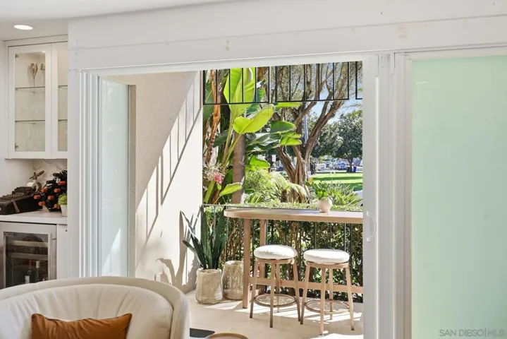 1155 Star Park Circle 1d, Coronado, California 92118