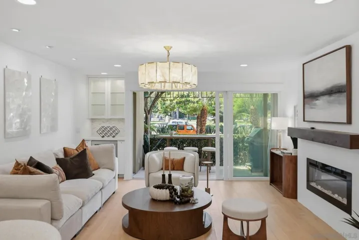 1155 Star Park Circle 1d, Coronado, California 92118