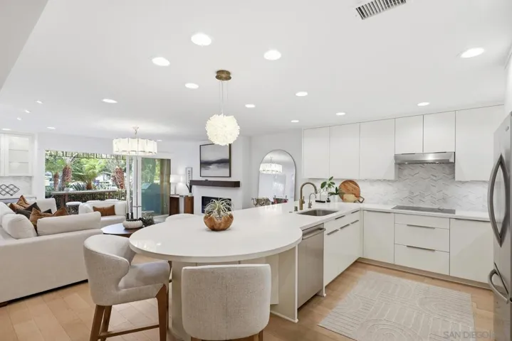 1155 Star Park Circle 1d, Coronado, California 92118
