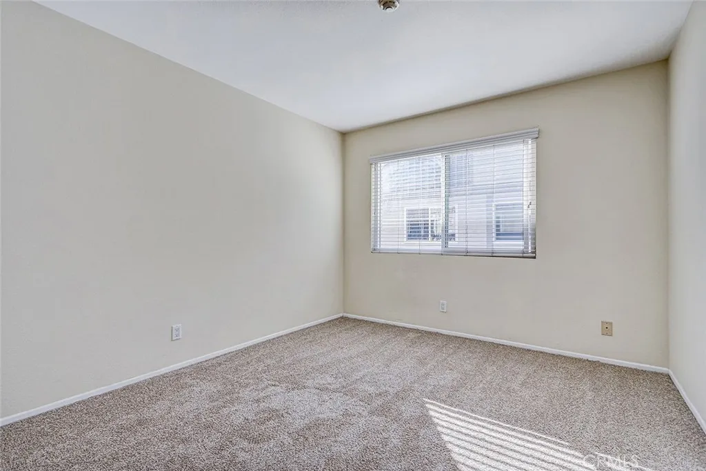 2105 Mathews Avenue 11, Redondo Beach, California 90278 home-pic-33