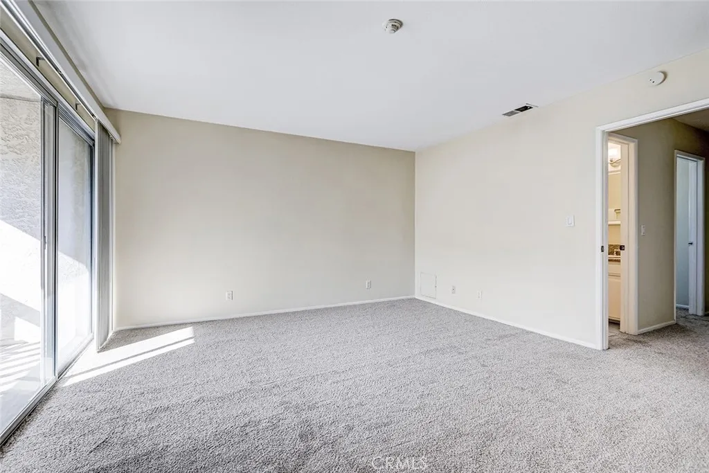 2105 Mathews Avenue 11, Redondo Beach, California 90278 home-pic-29