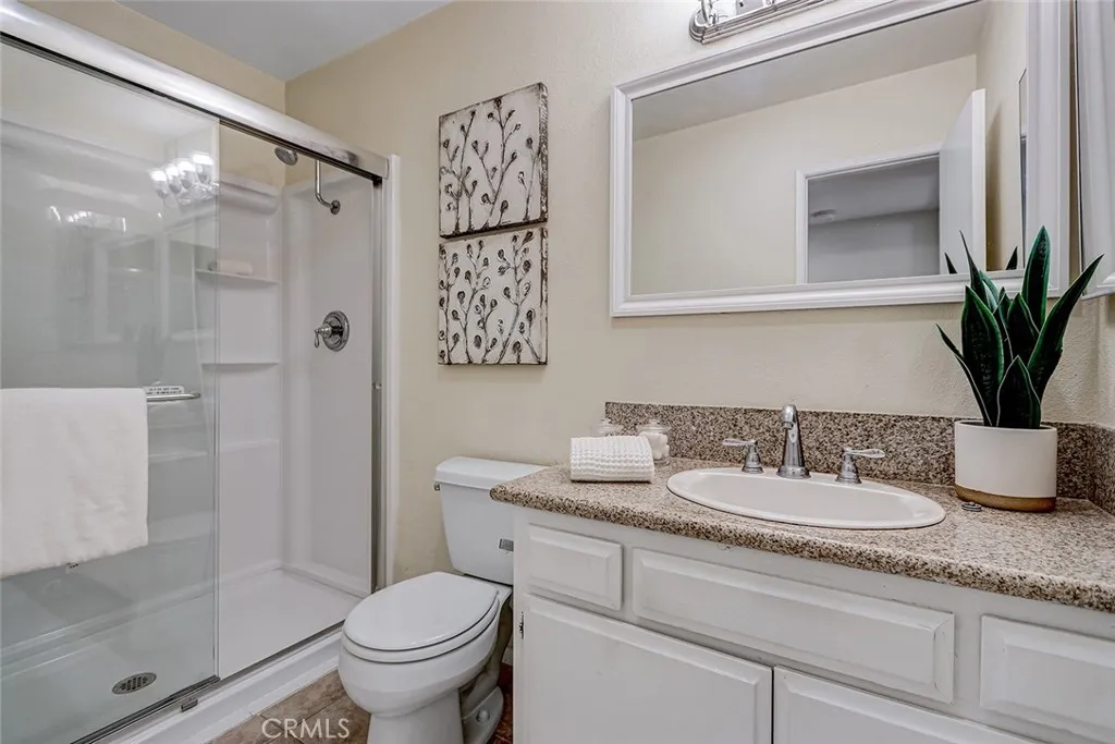 2105 Mathews Avenue 11, Redondo Beach, California 90278 home-pic-30