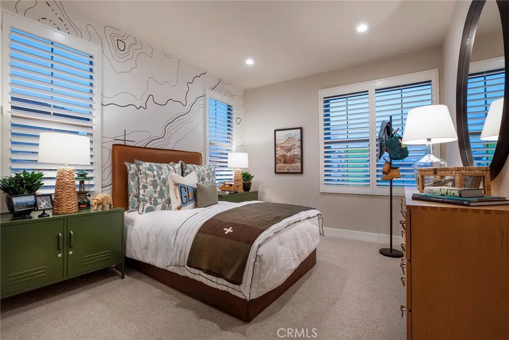 219 Birdseye, Irvine, California 92618 home-pic-7