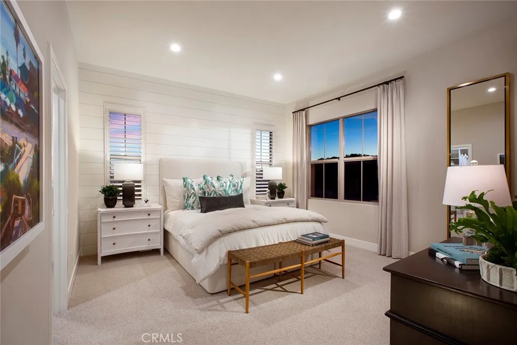 219 Birdseye, Irvine, California 92618 home-pic-6