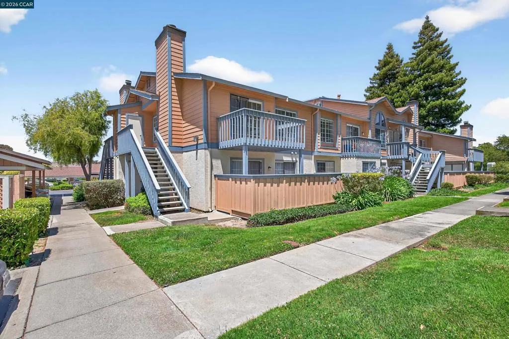15 15 Glenwood, Hercules, California 94547 home-pic-1