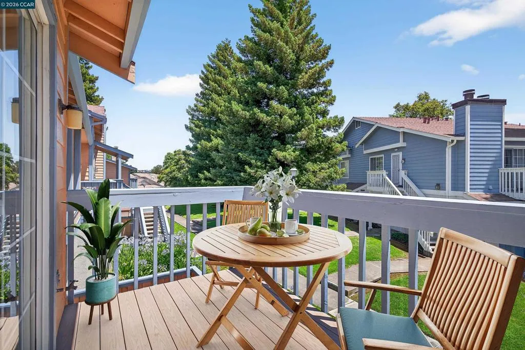 15 15 Glenwood, Hercules, California 94547 home-pic-38