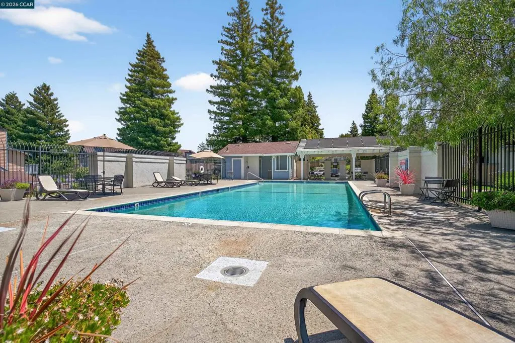15 15 Glenwood, Hercules, California 94547 home-pic-44
