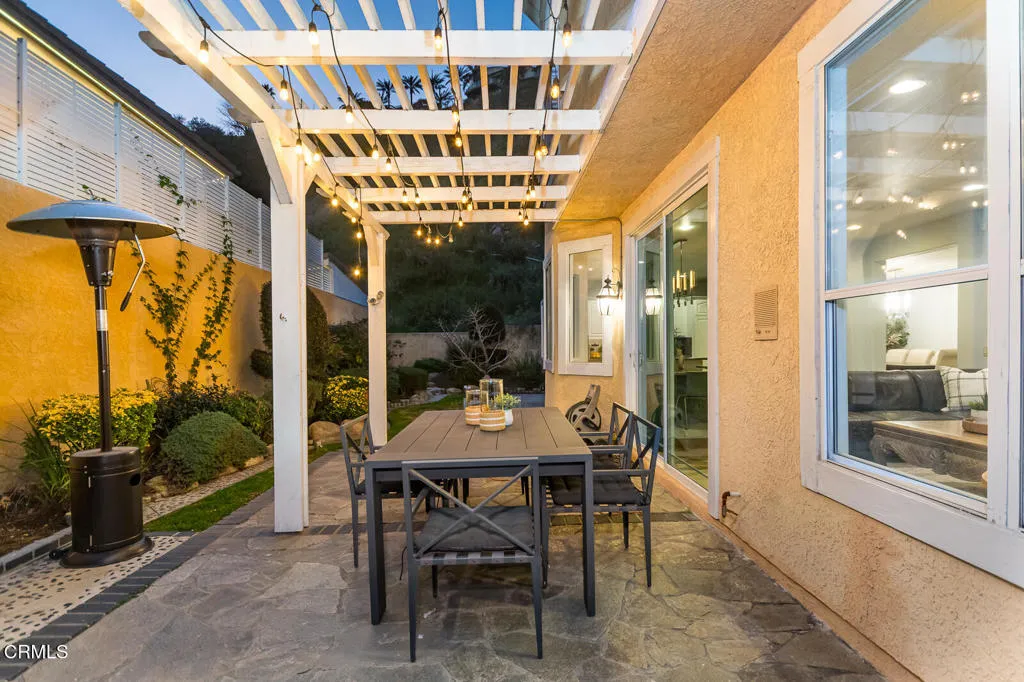 1985 Erin Way, Glendale, California 91206 home-pic-50