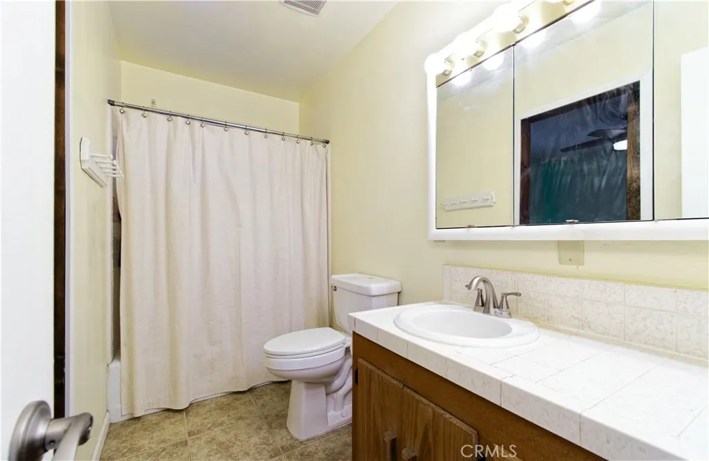 340 N Lovekin, Blythe, California 92225 home-pic-16