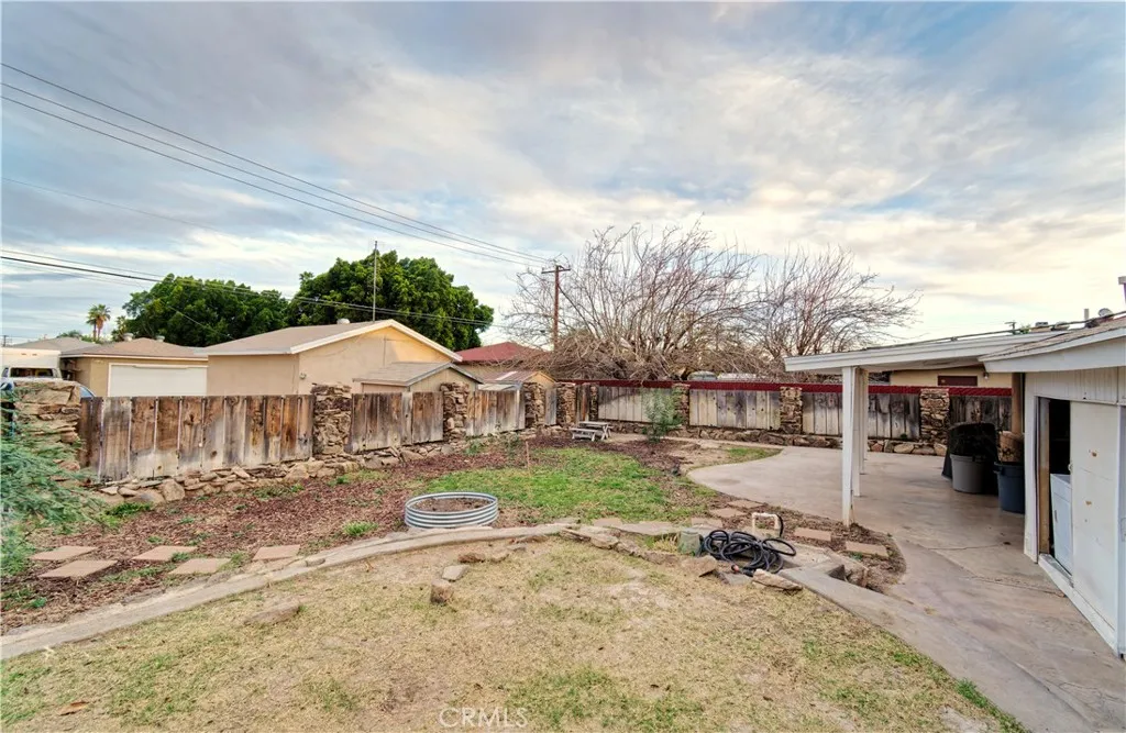 340 N Lovekin, Blythe, California 92225 home-pic-26