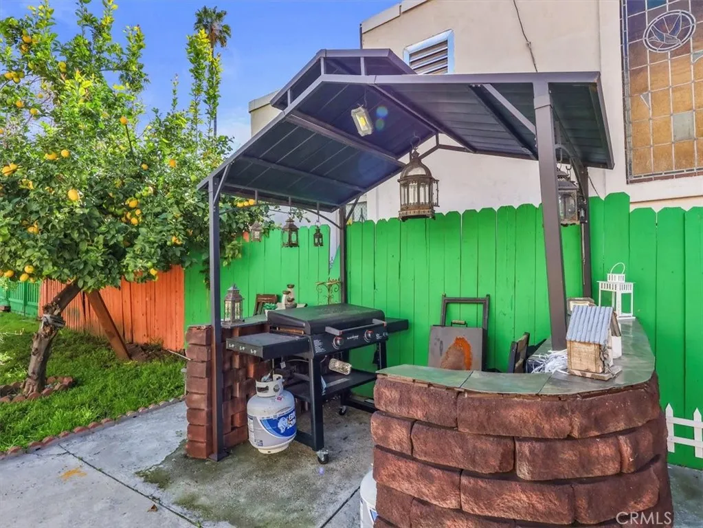 1148 Justin Avenue, Glendale, California 91201 home-pic-27