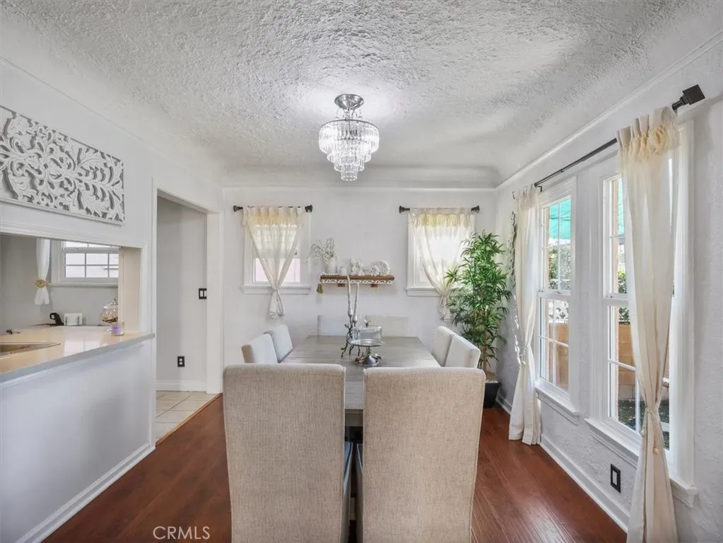1148 Justin Avenue, Glendale, California 91201 home-pic-12