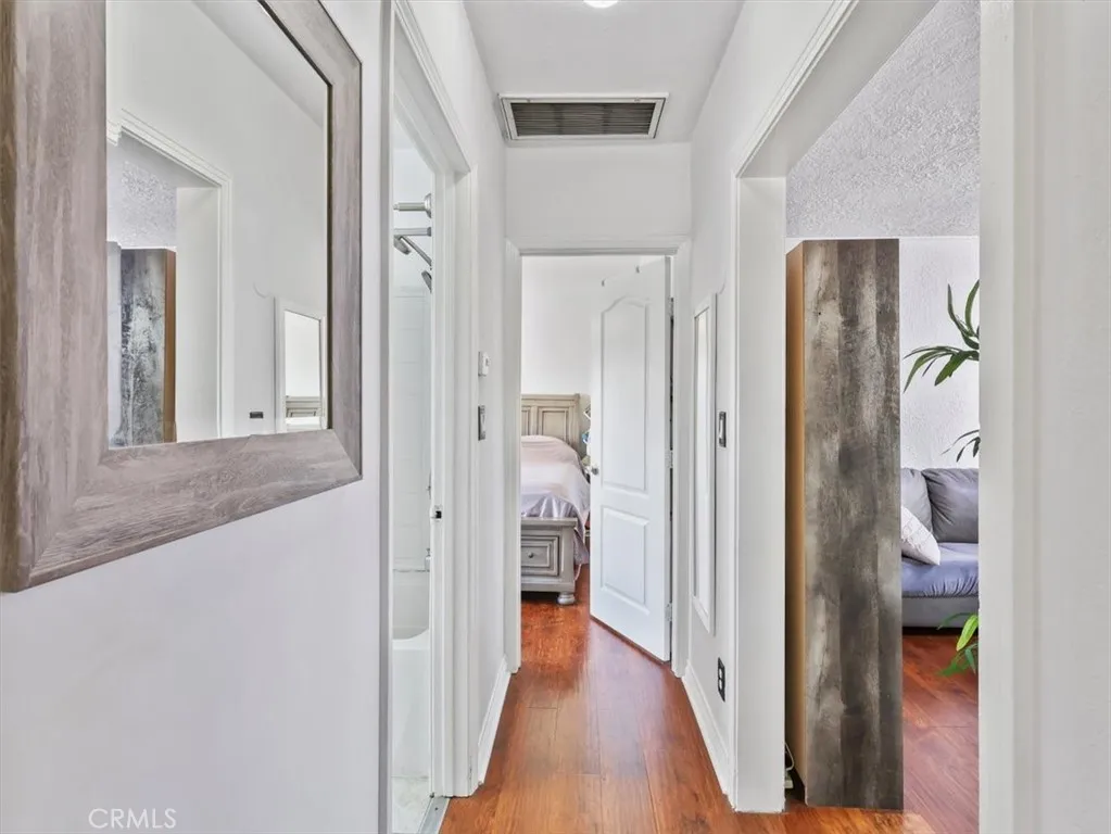1148 Justin Avenue, Glendale, California 91201 home-pic-21