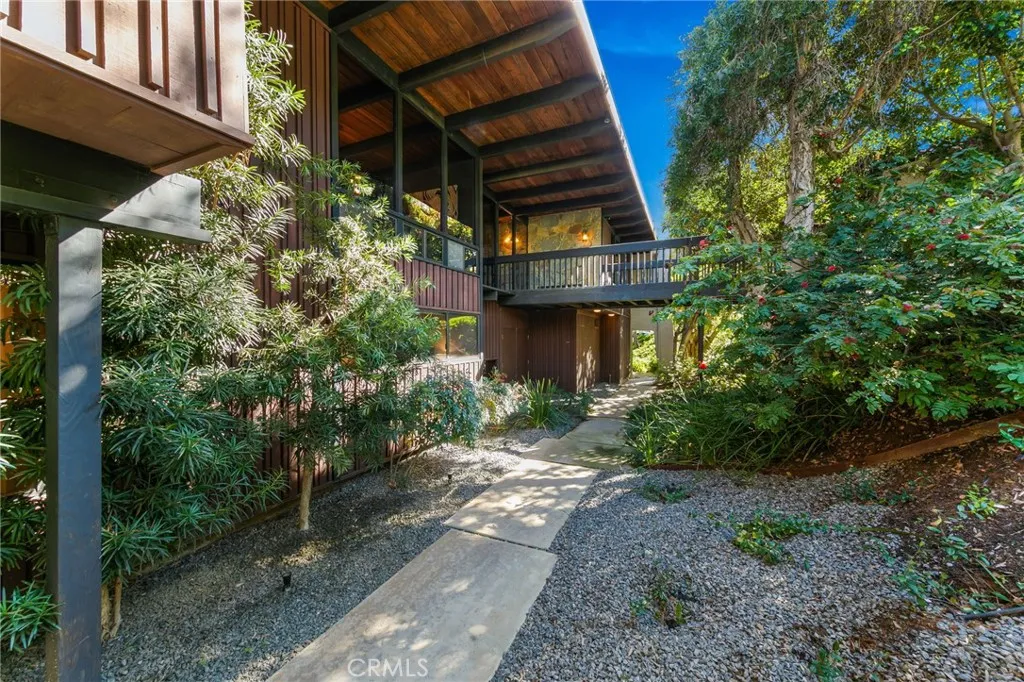 780 Singing Vista, El Cajon, California 92019 home-pic-2