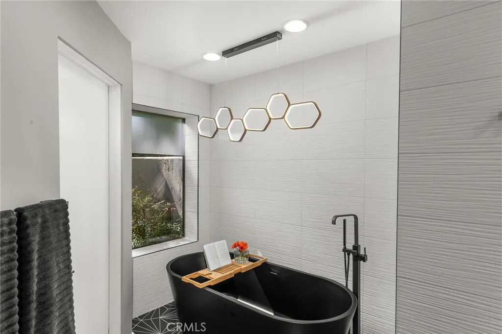 780 Singing Vista, El Cajon, California 92019 home-pic-22